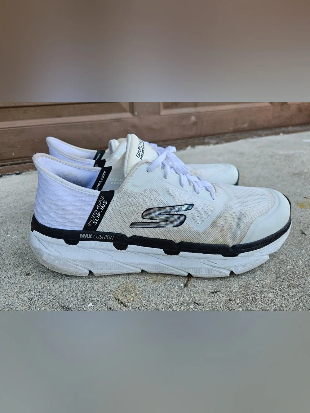 SKECHERS Max Cushioning White Premier Hands Free Slip-Ins Ascendant Men Size 12